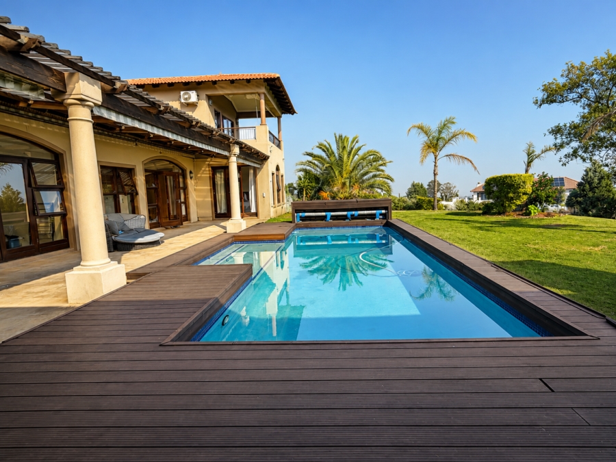To Let 4 Bedroom Property for Rent in Klein Zevenwacht Western Cape